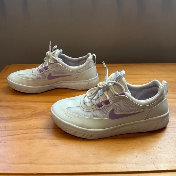 Nike NYJAH sneakers - Picture 2 of 5